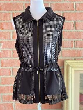Zenergy by Chico’s Black Gold Mesh Zip Front Vest Size 0 Small